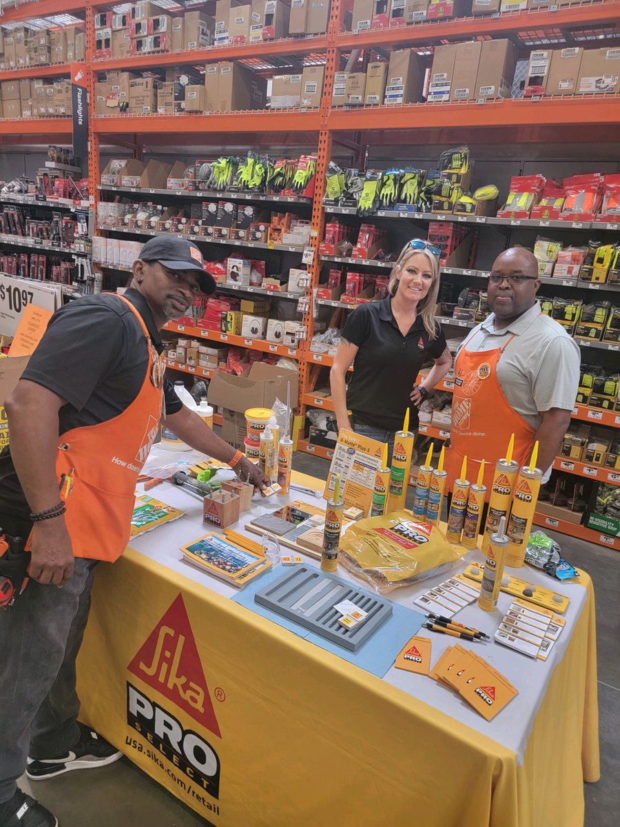 ShannonG386's tweet photo. A few more pictures from today’s #Sika demonstrations at #HomeDepot 1324 in Saint Johns FL. #Demos #SikaProSect #FixItOnce #concrete #Sealants #Adhesives #Pro https://t.co/9iuKZsoWTu