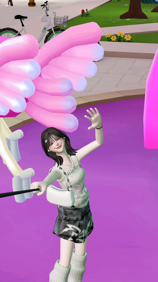 twilighttinyy's tweet image. 