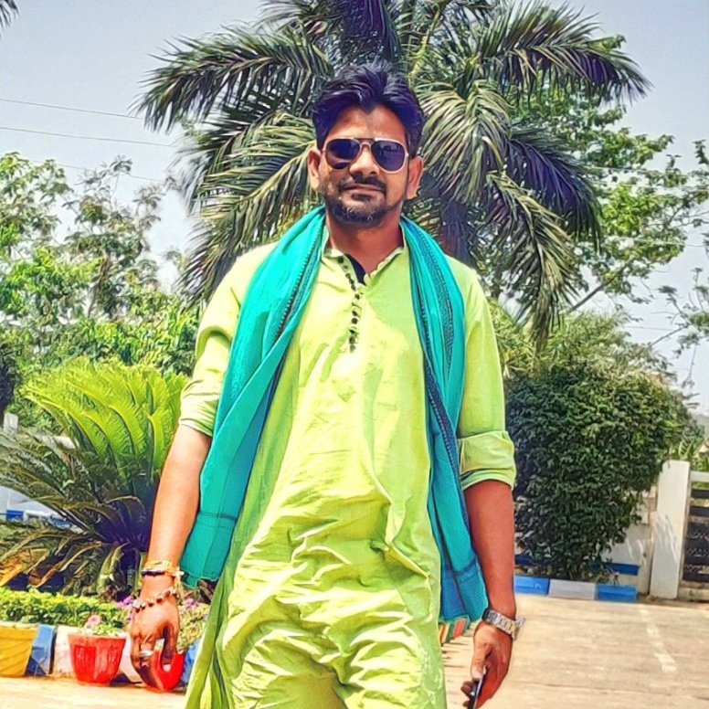 DeepakK22357734's tweet photo. #MY_NEW_PROFILE_PIC https://t.co/L4Cb6t6h94