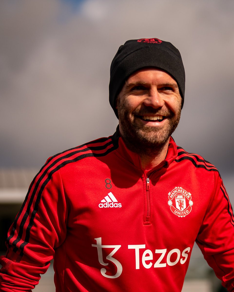 juanmata8's tweet photo. ⚽️❤️ https://t.co/tUQjyXIVIa