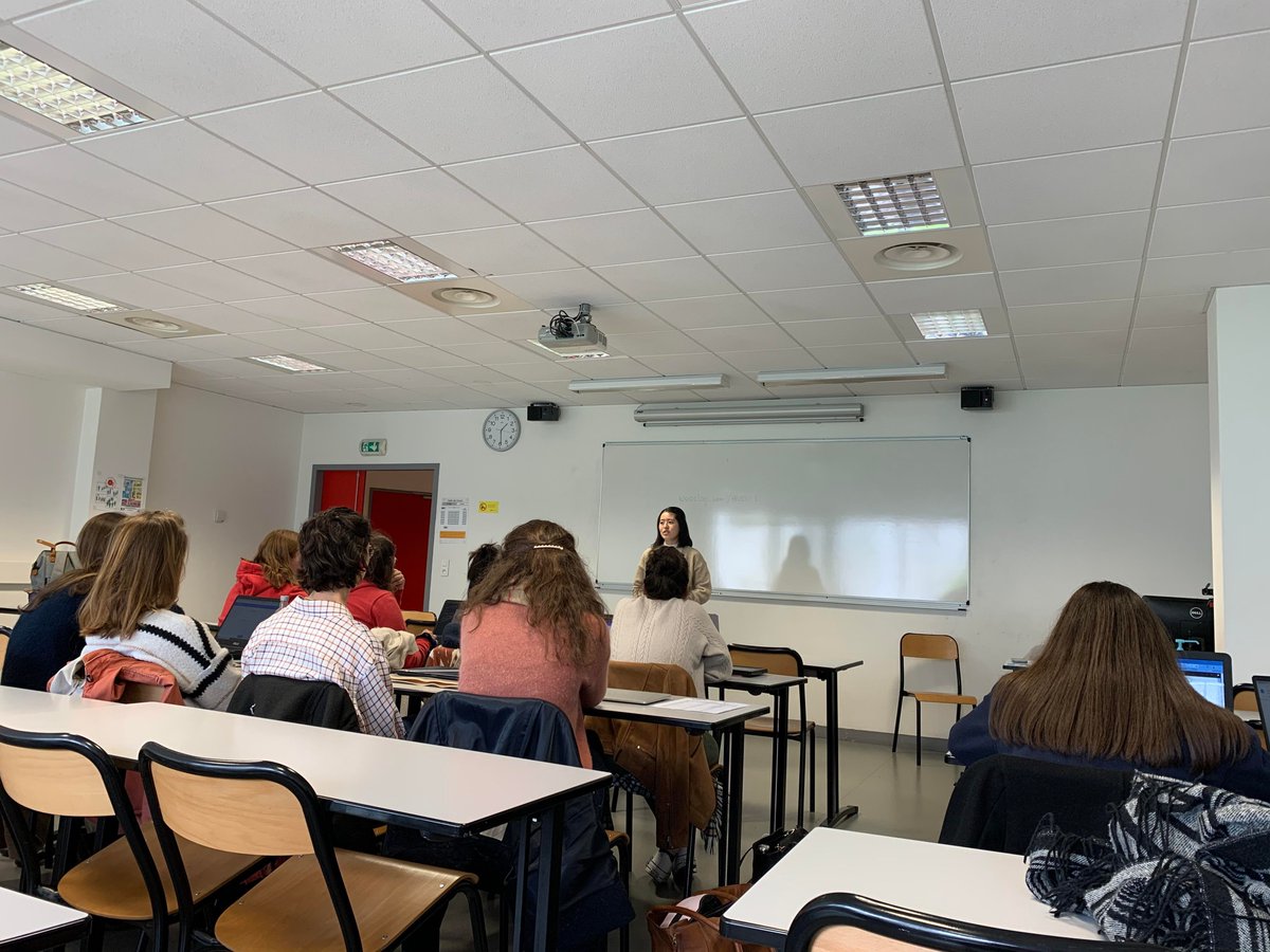 Karen_AGEP's tweet photo. #3emeCycleSF | 1ère ville : Angers !

L'@ANESF_FR entreprend un tour de France pour informer les étudiantEs SF sur la mise en place du 3ème cycle / 6ème année et les inclure dans la réforme de leur formation.
Merci aux angevines qui ont été les plus réactives pour m'accueillir ! https://t.co/p5szPgg6p1