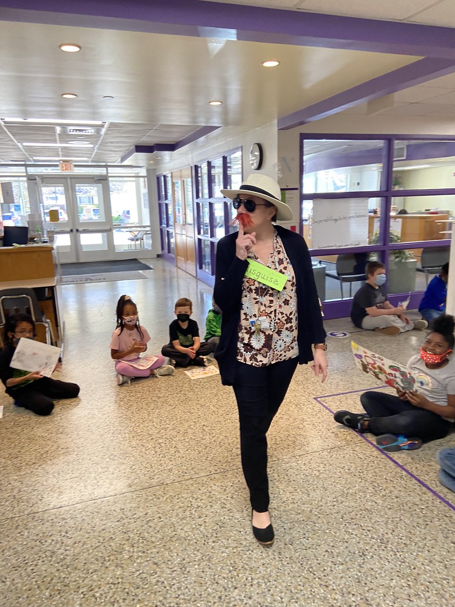 kvillemeadows's tweet photo. Thank you so much for everything you do for the kiddos and our school!!! You’re so appreciated!! @KravchakTeach #NationalAssistantPrincipalsWeek #TheLuxfordWay https://t.co/MpoNTFlWVH