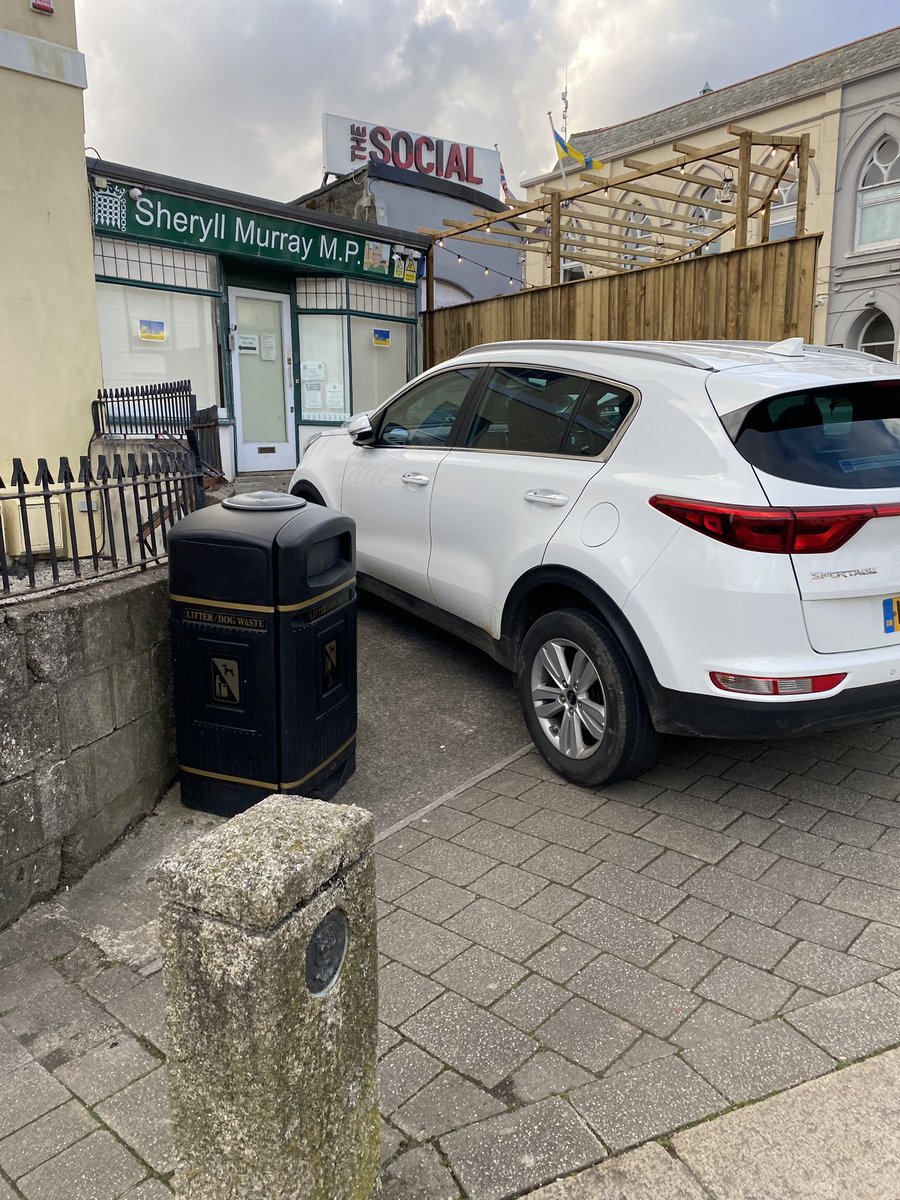 Blocking the pavement <a href="/sheryllmurray/">Sheryll Murray</a> leading by example (or staff)