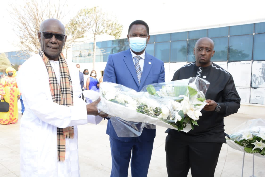 JPKarabaranga's tweet photo. Mes remerciements à nos panelistes
.@AdviserAdaDieng , #LeGeneral ElhadjBABACAR FAYE , #BorisBABACARDIOP , #YvesMUNANA pour avoir partagé leurs expériences et leurs connaissances .@RwandainSenegal .@mfa_senegal #Kwibuka28 https://t.co/pexcRCtXS1