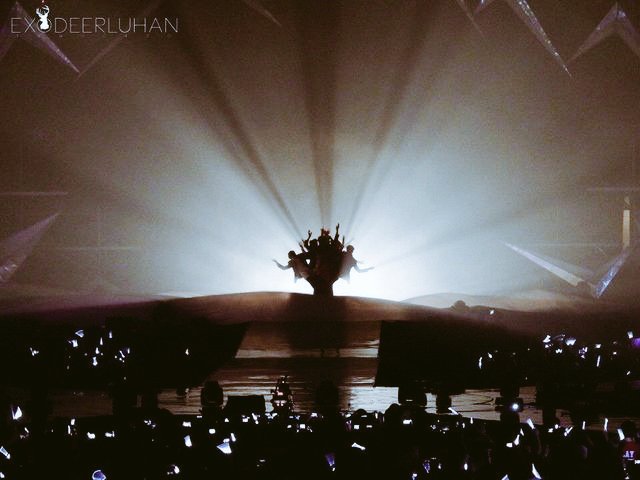 iambeyondlimits's tweet image. It started with "chogiwa", and it won't end til forever.

Thank you, #EXO for being my Peter Pan, for being my Growl of courage, for being my Miracles in December. You are my First Love, For Life. I will love you 24/7, 3.6.5 days a year. And I Promise to Stay, No Matter What ❤️