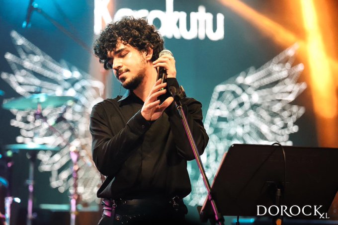 View image on Twitter