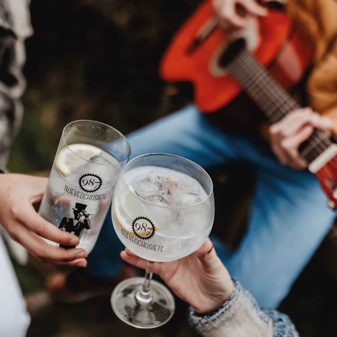 987_gin's tweet photo. No hay nada mejor que un plan con amigos, música y #987Gin. ¡Confirmado!
There's nothing better than a plan with friends, music and #987Gin. Confirmed! https://t.co/C8xc3OdNae