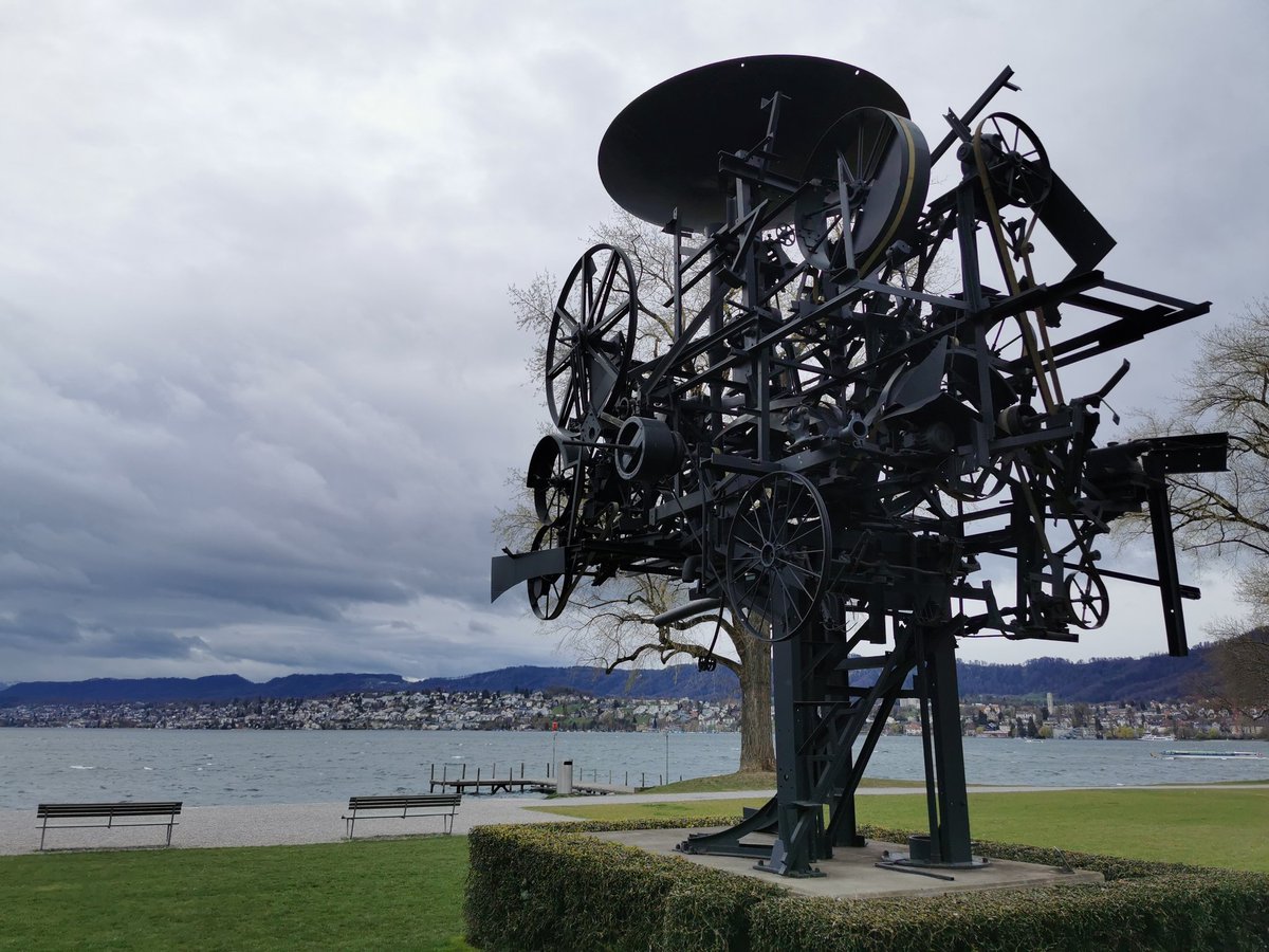 WorldComplete1's tweet photo. Day 1 in #Switzerland. Early flight, walk around Zurich / Lake Zurich to a totally #uselessmachine before finishing at a superb #burger joint (#thebutcher)

#WritingCommunity #Travel #SUI #trip #zurich #fun #holidayphotos #travelphotography #travelling #mountains #LakeZurich https://t.co/oZa24acJOY