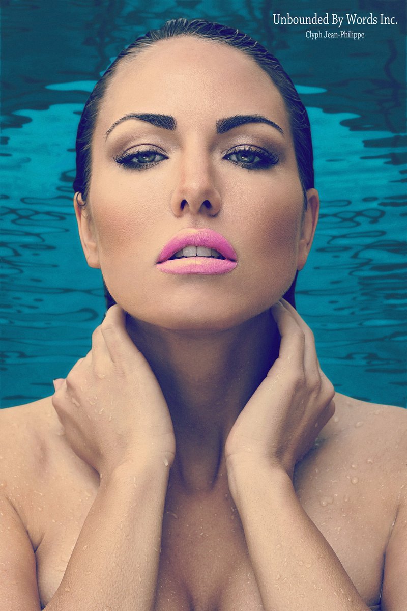 Ubwincfl's tweet photo. My Beauty shoot with Elizabeth
#beauty #makeup #water #lake #eyes #pink #red #lips https://t.co/zSHMr8w941