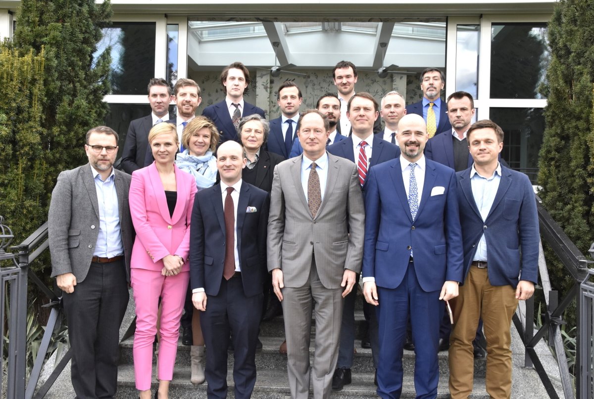 krenczyk's tweet photo. Mr. Ambassador @USAmbPoland, thank you for an inspiring and important meeting. @FundPulaskiego @KPisarska @Pisarski @mbuzanski @TomaszSmura @kot_bartlomiej @Wojtas_Piotr @BartosiakJacek https://t.co/jBnPBbozWz
