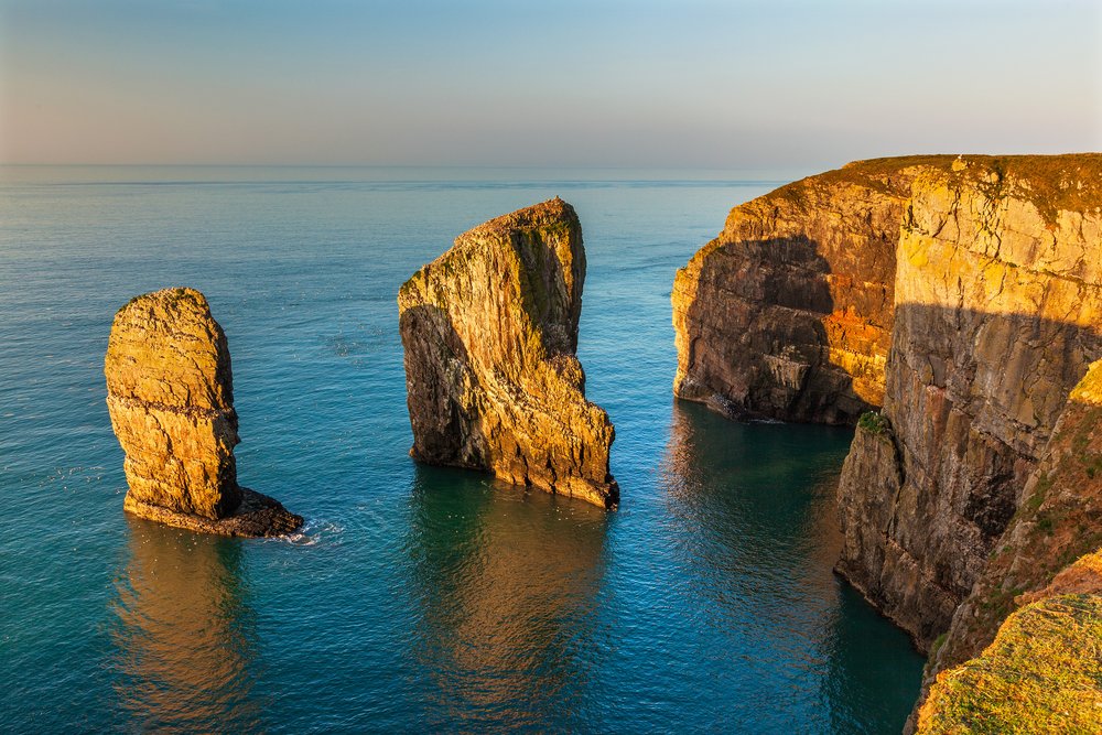A perfect snap of Stack Rocks, one of our beautiful coastline's biggest treasures! 🏴😁