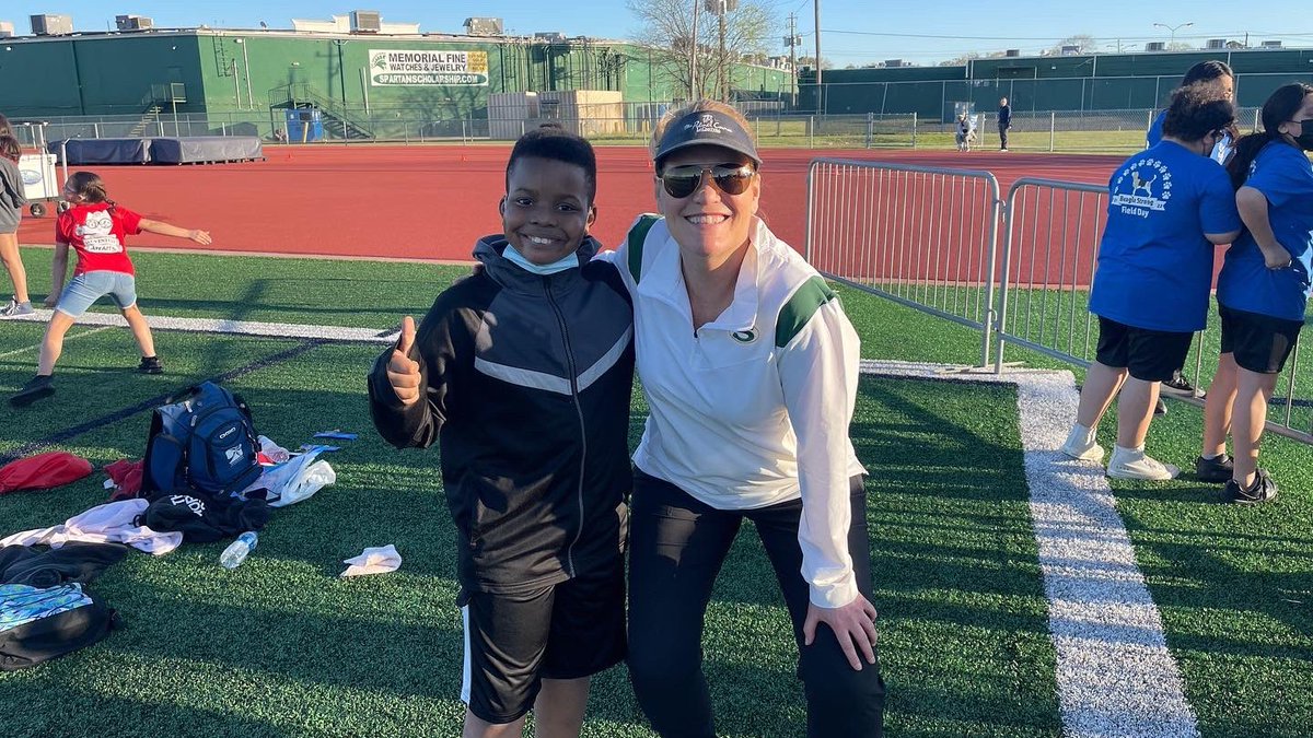 SBISD's tweet photo. ICYMI: Fifth-grade students from SBISD elementary schools competed at the district-wide fifth-grade track meet in March. Big thanks to Superintendent Dr. Jennifer Blaine for cheering on the contestants, as well as all of the coaches who volunteered during the event. #SBISDProud https://t.co/ZpuBmpISYf