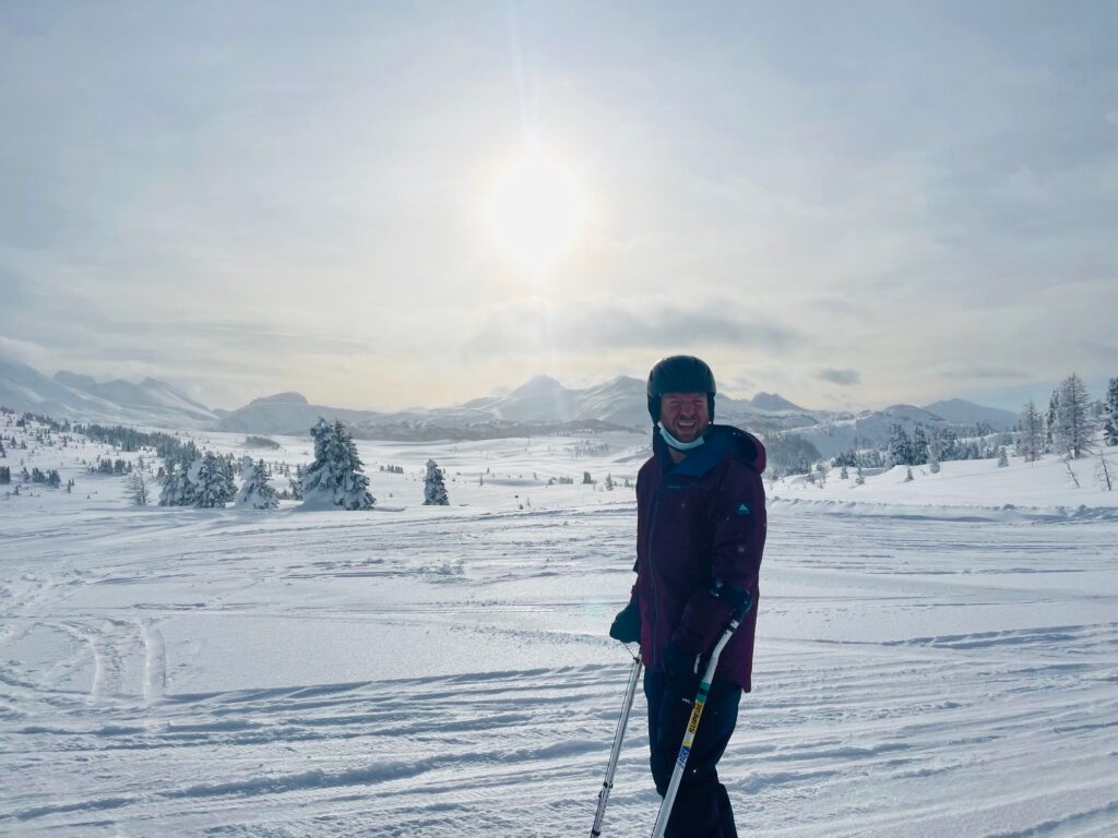 rockymtnadaptiv's tweet photo. "That day I got to live and dream – I skied with my friends, ate lunch in the same place as my friends and took the same gondola to reach the base; I felt included and not excluded." -Matthew Corkum. 

🔗 Link in bio to read more from Matthew!

#rmablog #blog #participant https://t.co/o6YdzIZ3nb