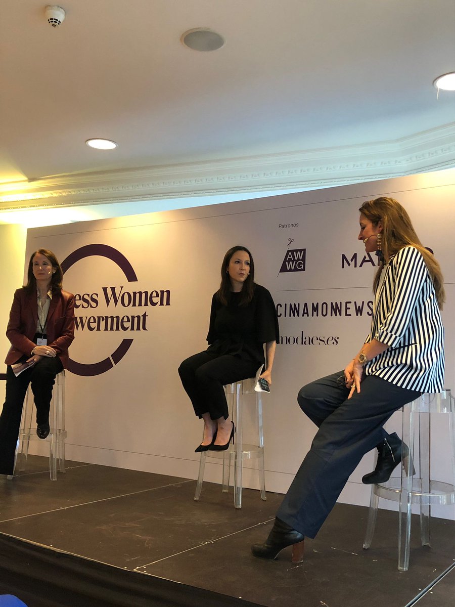 BWomenEmpower's tweet photo. ➡️ Seguimos con Carmen Panadero, presidenta de Women In Real Estate (Wires) y consejera de Primafrio; y Beatriz González-Cristóbal, consejera de Tous y Starhotels https://t.co/mCNoNw3rAK