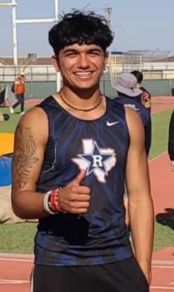 EPRunning's tweet photo. RESULTS: District 1-4A Boys T&amp;F Championship

Triple jump

1, @Angel1Munoz_, @Track_RHS, 44-6.5.
2, Francisco Luna, @Track_RHS, 41-00.
3,  Misael Alarcon, @SanElizarioISD, 40-7.75.
4, Francisco SantaCruz, @Track_RHS, 39-10.50.

All 4 advance to area. #elpasorunners https://t.co/dQO4HFwqpg