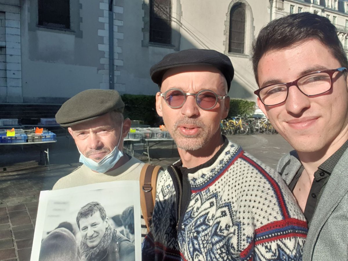 grenoble_jadot's tweet photo. Plus que quelques jours avant les élections #presidentielles2022 !

Les écologistes en campagne chaque jour dans la Métropole de #Grenoble! #Jadot2022 #FaireFace #Changeons https://t.co/MrvGqFqZvu