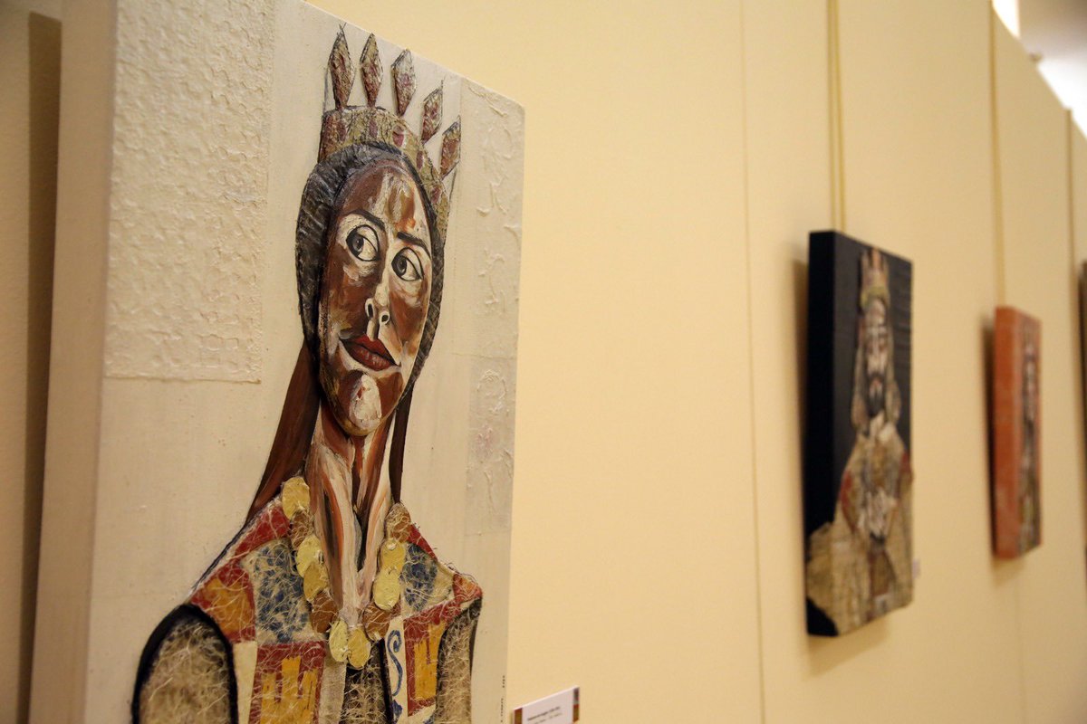 milagrostolon's tweet photo. 'Alfonso X. Tres culturas, un rey', así se llama la exposición del artista plástico toledano Alberto Romero que se podrá ver en San Marcos hasta el 22 de mayo. Esta muestra aporta un enfoque contemporáneo y vanguardista al Año Alfonsí bajo el sello inconfundible de su autor. https://t.co/cr1KHub1XH