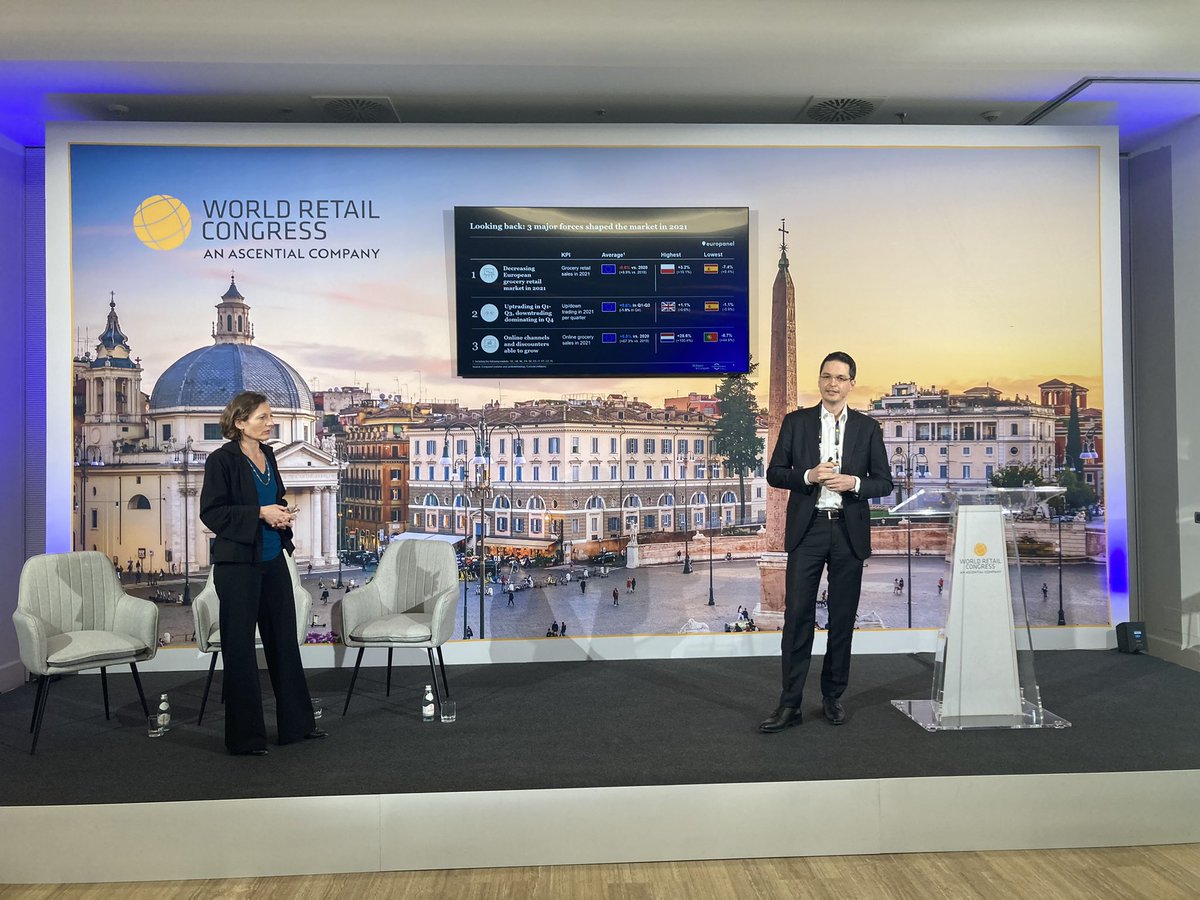 Great presentation during the World Retail Congres #wrc2022 in Rome. The exchanges in the field of Sustainability  were inspiring as well. #Eurocommerce #vakcentrum