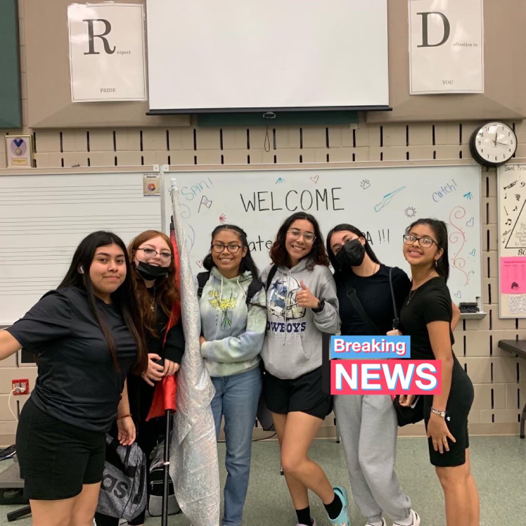 Indian_Band's tweet photo. Our Guard State Seniors at @PalmettoRidgeHS !!! #Bandfam @Indians_IHS @CollierFineArts @collierschools https://t.co/zWEoEE0oBW