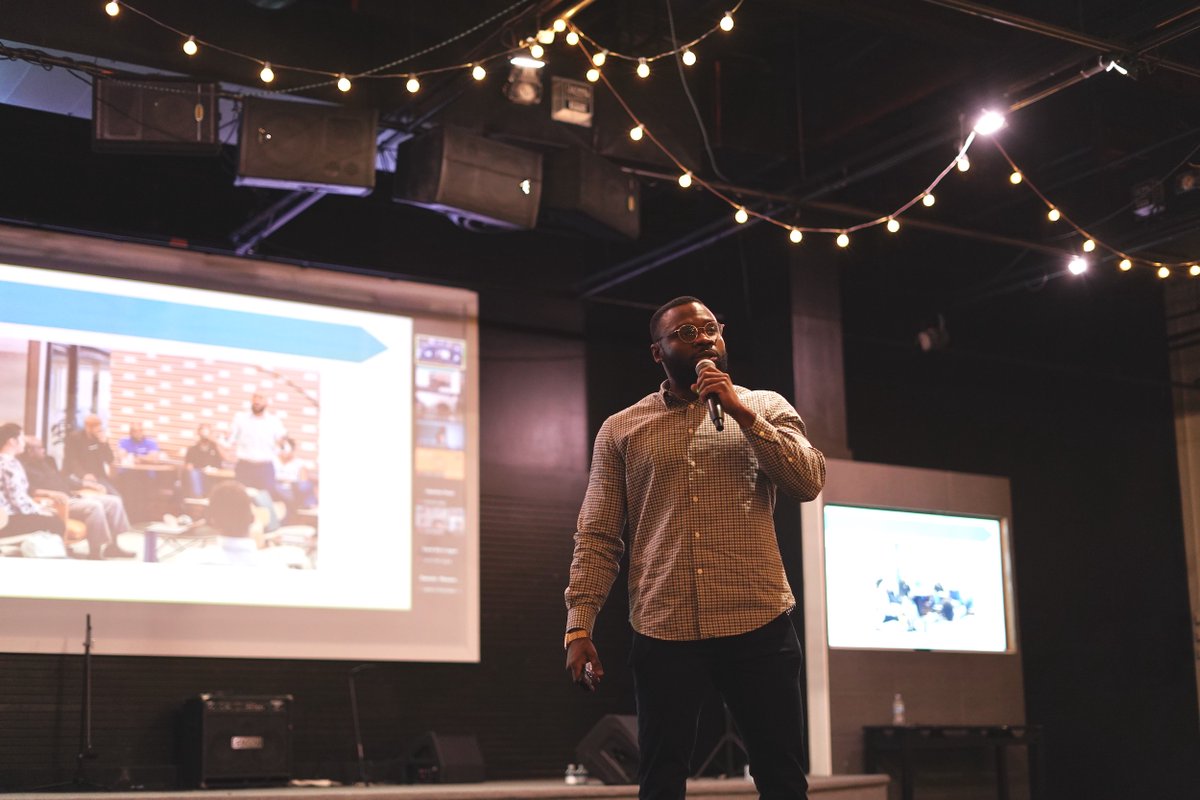 SynapseFL's tweet photo. Yesterday, we were hosted by @vu_studio, @FLBlue, &amp; @soaringcityip for our board meeting, and after party to celebrate a successful #SynapseSummit. Thanks to our Board, team and network of for helping grow #Florida's #innovation ecosystem! 🍾 #InnovationLivesHere

📸: @Photos_FLA https://t.co/AAdXSXopnR