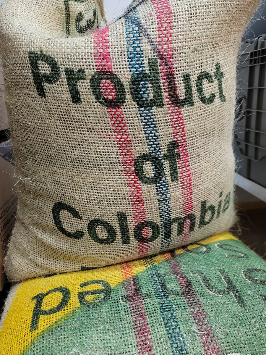 Defined Coffee (@definedcoffee) on Twitter photo Our Buesaco Pequeños has been INCREDIBLE on espresso. We're roasting through our last few bags and then it's on to Tarqui Pequeños! <a href="/Shared_Source/">SharedSource</a> Our Buesaco Pequeños has been INCREDIBLE on espresso. We're roasting through our last few bags and then it's on to Tarqui Pequeños! <a href="/Shared_Source/">SharedSource</a>