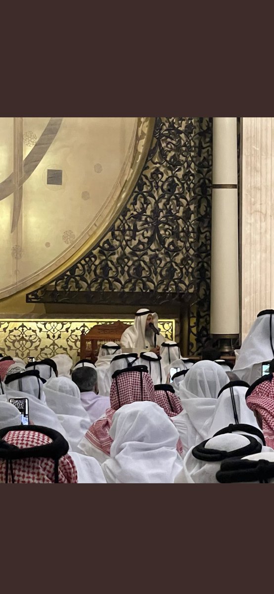 am_49o's tweet photo. صورة بمليون ممثل و بلوقر و مشاهير الأرض

الشيخ #عثمان_الخميس ❤️ https://t.co/6WnCcPP7oG