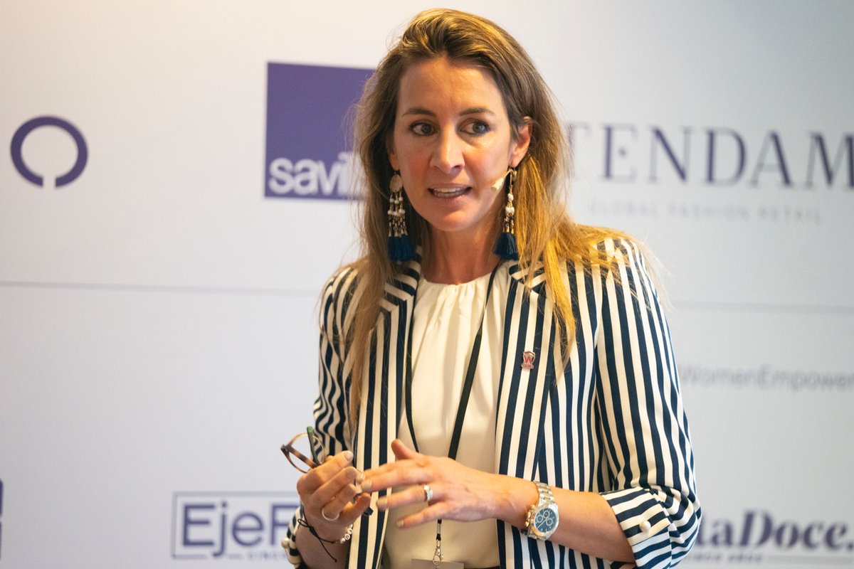 BWomenEmpower's tweet photo. Carmen Panadero (Wires): "Hay que educar sin conflicto, todos vivimos con ese sesgo que hace que no se vea lo suficiente a las mujeres directivas" https://t.co/HeoKbMxxpB