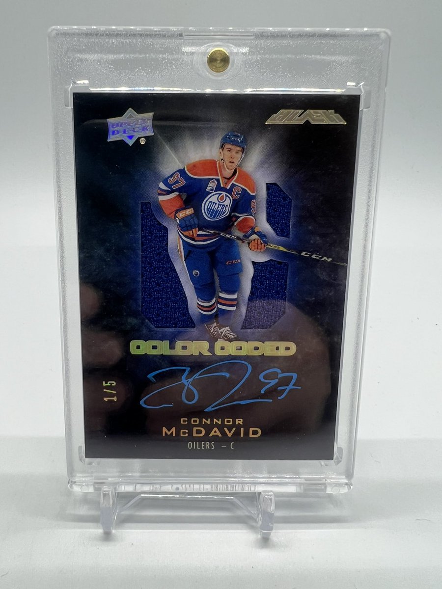 eastburn1224's tweet photo. Not all deals that are made over on FB are nightmares! Just got this beauty in hand! #collectconnor https://t.co/xJV5o6su8m
