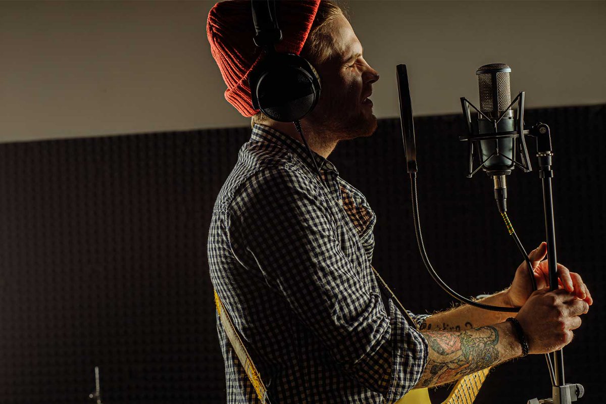 ReverbNation CONNECT tweet media