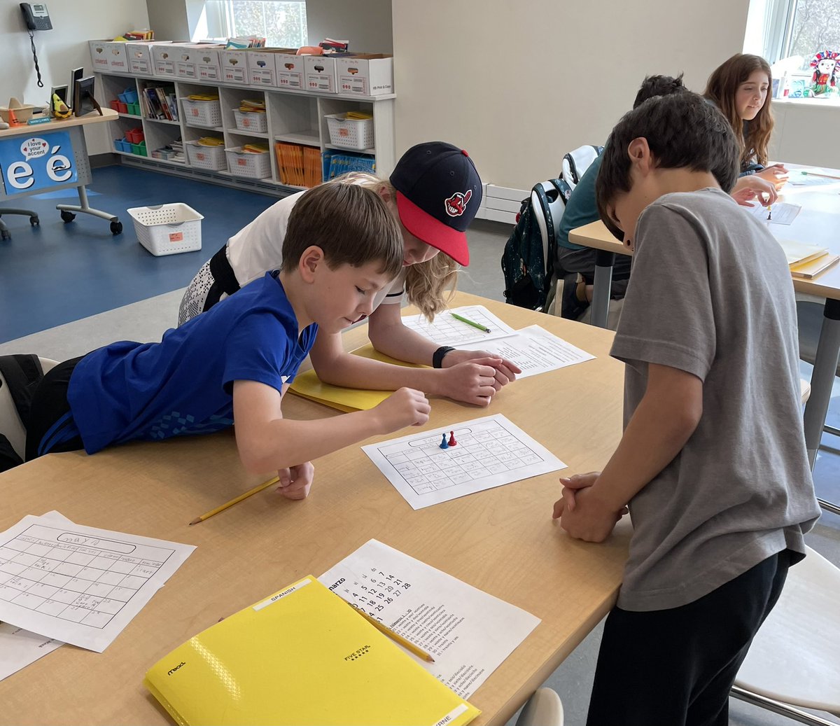 CFIS_Spanish's tweet photo. Turning our favorite months of the year into board games ♟ in Spanish! 😊#LearningSpanishIsFun #cfChooseCourage https://t.co/Qloz6clWXL