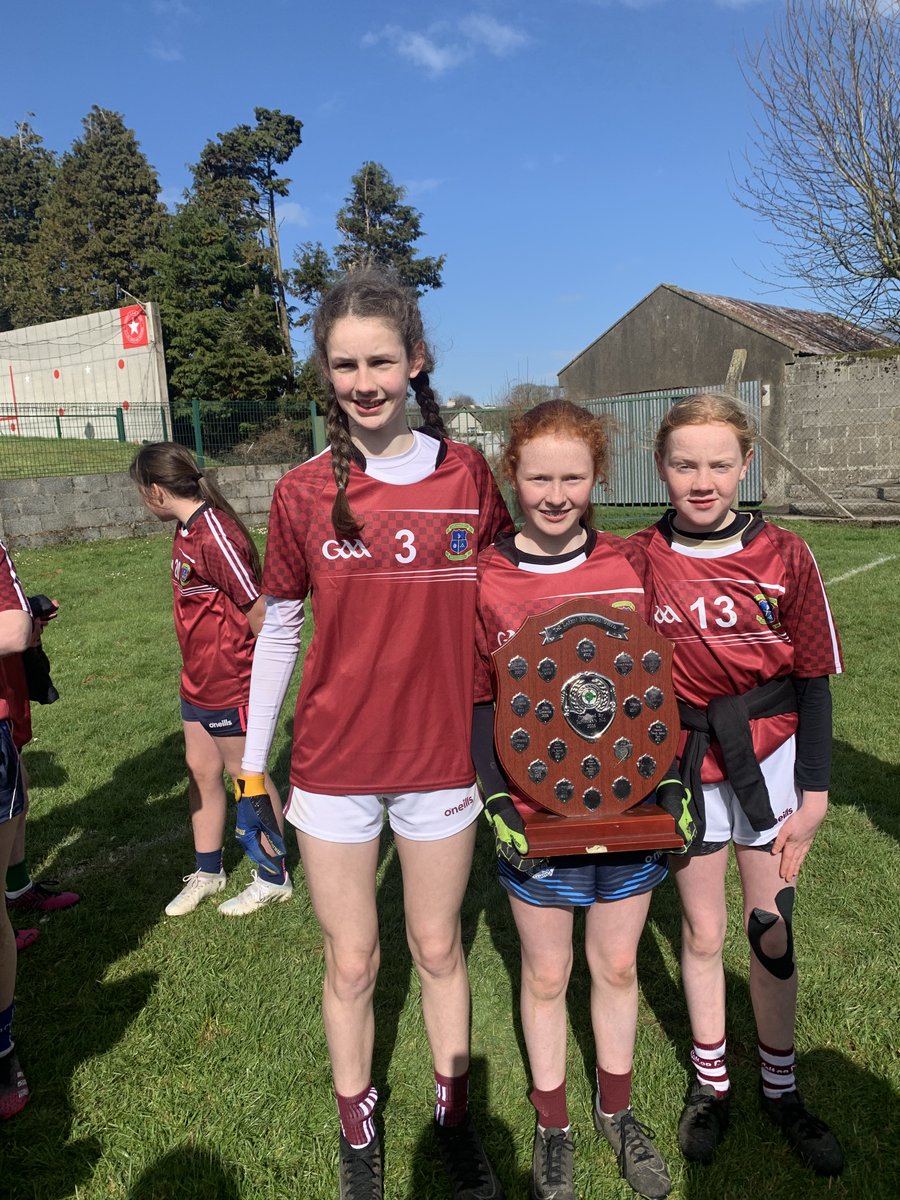 anglesborons's tweet image. Congrats to Muirne, Mary &amp;amp; Shauna on winning the Larkin Shield with South Limerick. A wonderful achievement. The girls played super football. Mary was in fine scoring form kicking 2-4. Hard luck to Haulie who was part of the South team beaten in the boys final @limerickGAAzine