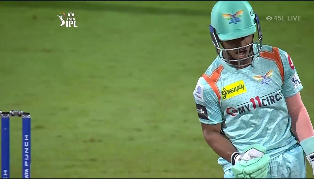 GemsofELafda's tweet photo. Feel blessed to finish the match. MS Dhoni will always be my inspiration but i give this match credit to gautam gambhir so he finally stops crying for his world cup due. https://t.co/JmuHpSW1iD