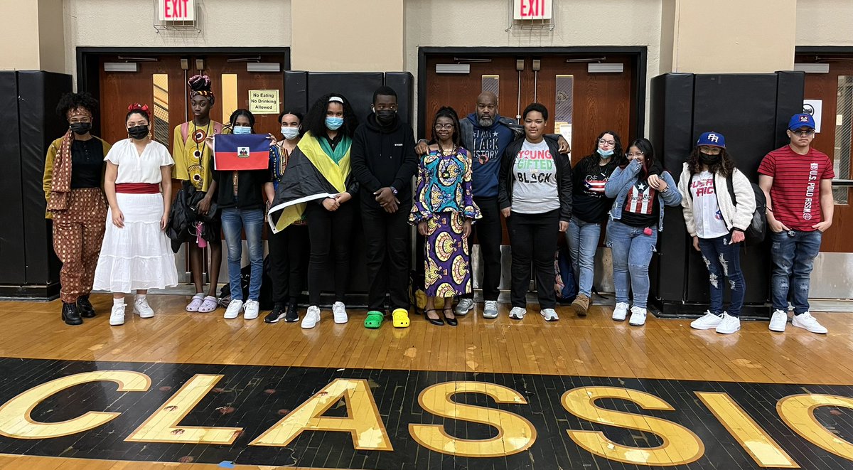 Classical Magnet (@magnetclassical) on Twitter photo Classical students went all out today showing pride in our diversity & celebrating the beautiful cultures & identities within our school community. THIS is Classical. <a href="/Hartford_Public/">Hartford Public Schools</a> <a href="/MrRichT1P/">Tyrone Richardson</a> <a href="/HartfordMagnet/">HartfordMagnetSchool</a> Classical students went all out today showing pride in our diversity & celebrating the beautiful cultures & identities within our school community. THIS is Classical. <a href="/Hartford_Public/">Hartford Public Schools</a> <a href="/MrRichT1P/">Tyrone Richardson</a> <a href="/HartfordMagnet/">HartfordMagnetSchool</a>