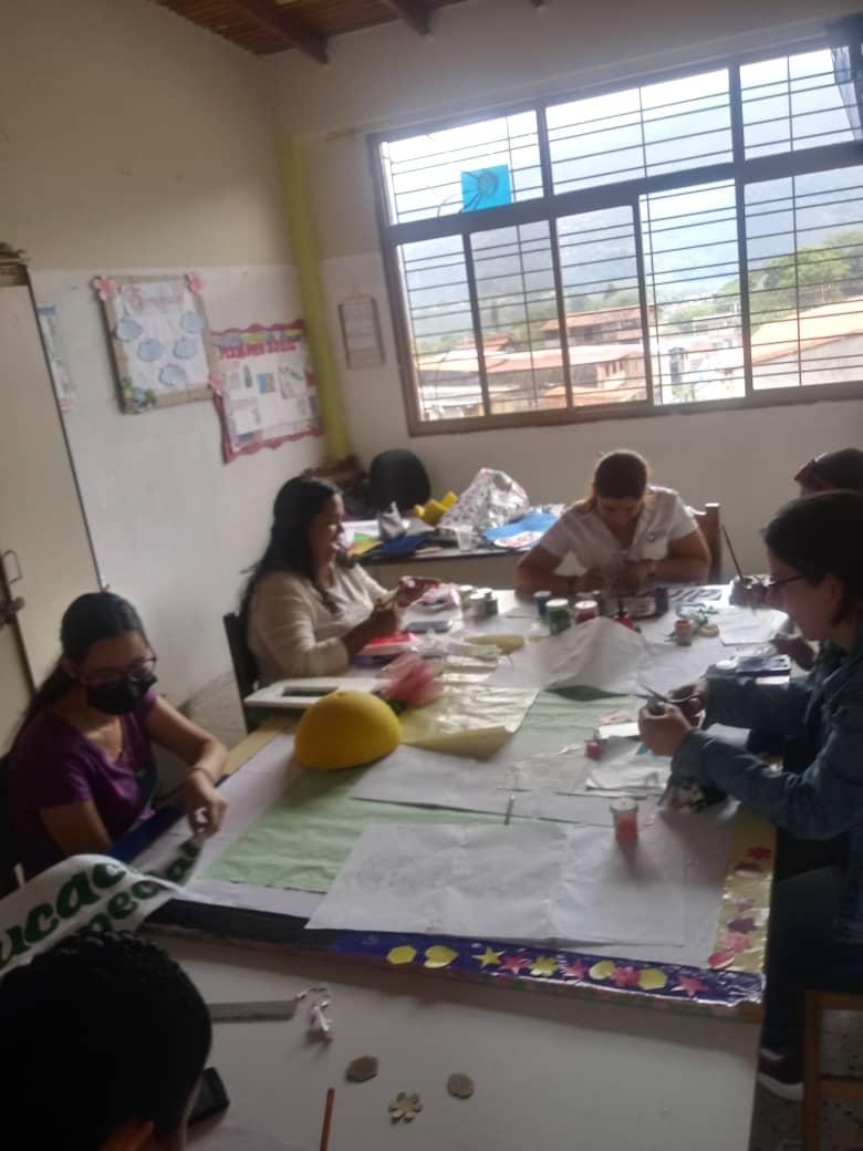 Jueves #07Abril Elaboración de cartelera, por el Mes de Educacion Especial. IEE JUAN PABLO PEÑALOZA @IEEBCordero <a href="/IeejuanP/">IEEJuan Pablo Peñaloza</a> <a href="/circuito1abtach/">Circuito1AndresBello</a> <a href="/MPPETachira/">ZonaEducativaTáchira</a> <a href="/Berzabethg1/">Berzabethgandicaoficial</a> #EstadoTáchira ❤️🇻🇪Abril 2022
@MPPEDUCACION <a href="/_LaAvanzadora/">Yelitze Santaella</a> <a href="/supervisionZET1/">SupervisionZET</a> <a href="/Crazet2011/">Crazet2011</a>  <a href="/Div_Ini_Pri_Esp/">Divi. de Niños y Niñas ZET</a>