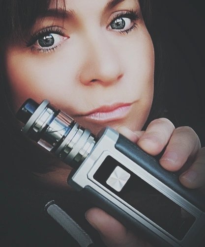 vapinganorak's tweet photo. Aspire are famous for focusing on innovation in the Sub Ohm market and the Vrod 200 is set to leave a mark on the industry yet again.
@aspirecigs
#aspire #alwaysaspire #aspirevapes #flezusq #aspirecigs #aspirefam #aspireflexusfam #vrod200 #vape #vaping #vaper https://t.co/XFzkE2Q165