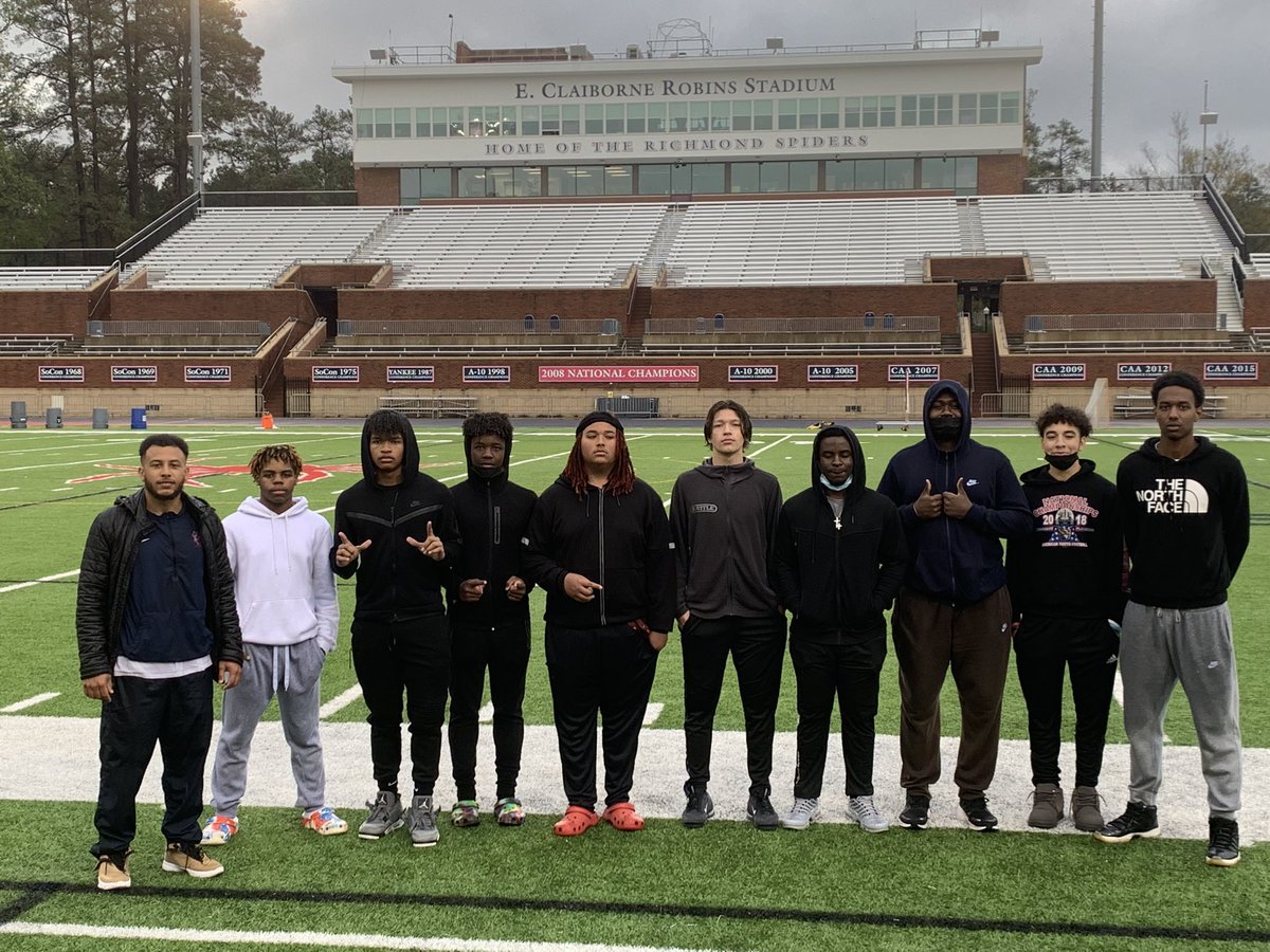 C.D.Hylton HS Football tweet media