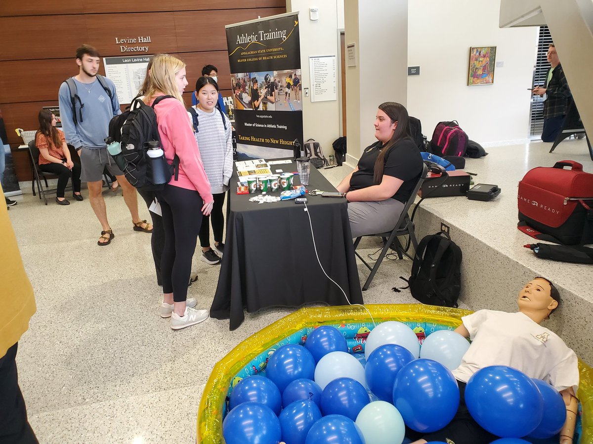 appstateATP's tweet photo. The @bchsappstate Interprofessional Show-and-Tell Day was a great event today! We shared about athletic training & the importance of taking core temperature & cooling before transporting w/ heat illness patients.
#Cool1stTransport2nd
#NormalizeCoreTemp
#AppStateMSAT https://t.co/gQ1gCNMmvc
