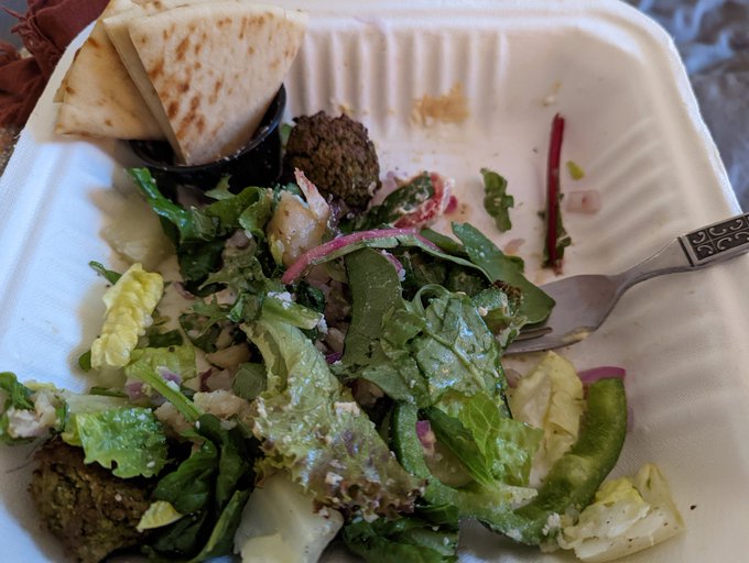 Officially my favorite meal ☺️ honestly nothing is better than Zoe's kitchen https://t.co/hV5Eiv3N4f