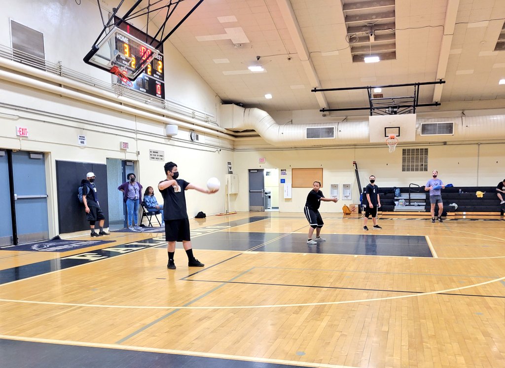 ericphangrath's tweet photo. Yesterday was Volleyball and today was Track. I'm so proud of our @FortMillerMS #Falcons! Our #boysvolleyball team did amazing and our #trackletes busted out in near 100 degrees temps! Way to be #FalconStrong!
#rockthefort #FortFam #FUSDFamily #lovemyjob #FUSDProud https://t.co/1oMAVspanl
