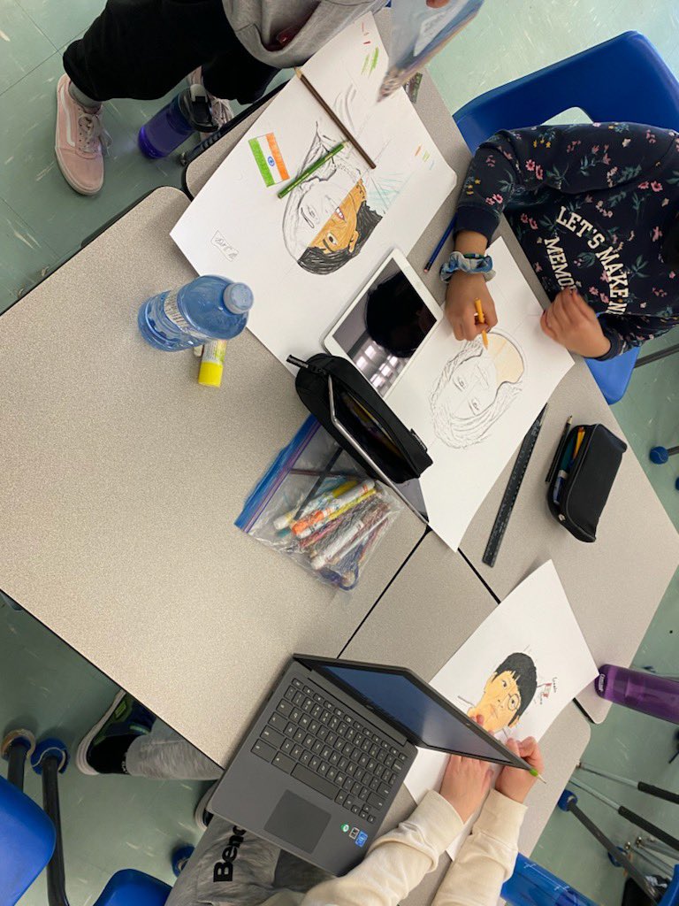 GracedalePS's tweet photo. Mr. Currie’s grade 4’s creating identity boards to showcase who they are. @MarkBabiy @MiniRai17 @LC2_TDSB https://t.co/TUapaL1Tka