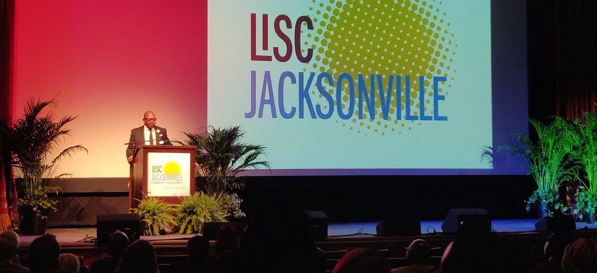 MBJTimothy's tweet image. Inspiring to hear from @IrvinPeDroCohen about @LISCJax 's bold vision for 2022 - and how the organization is getting it done.