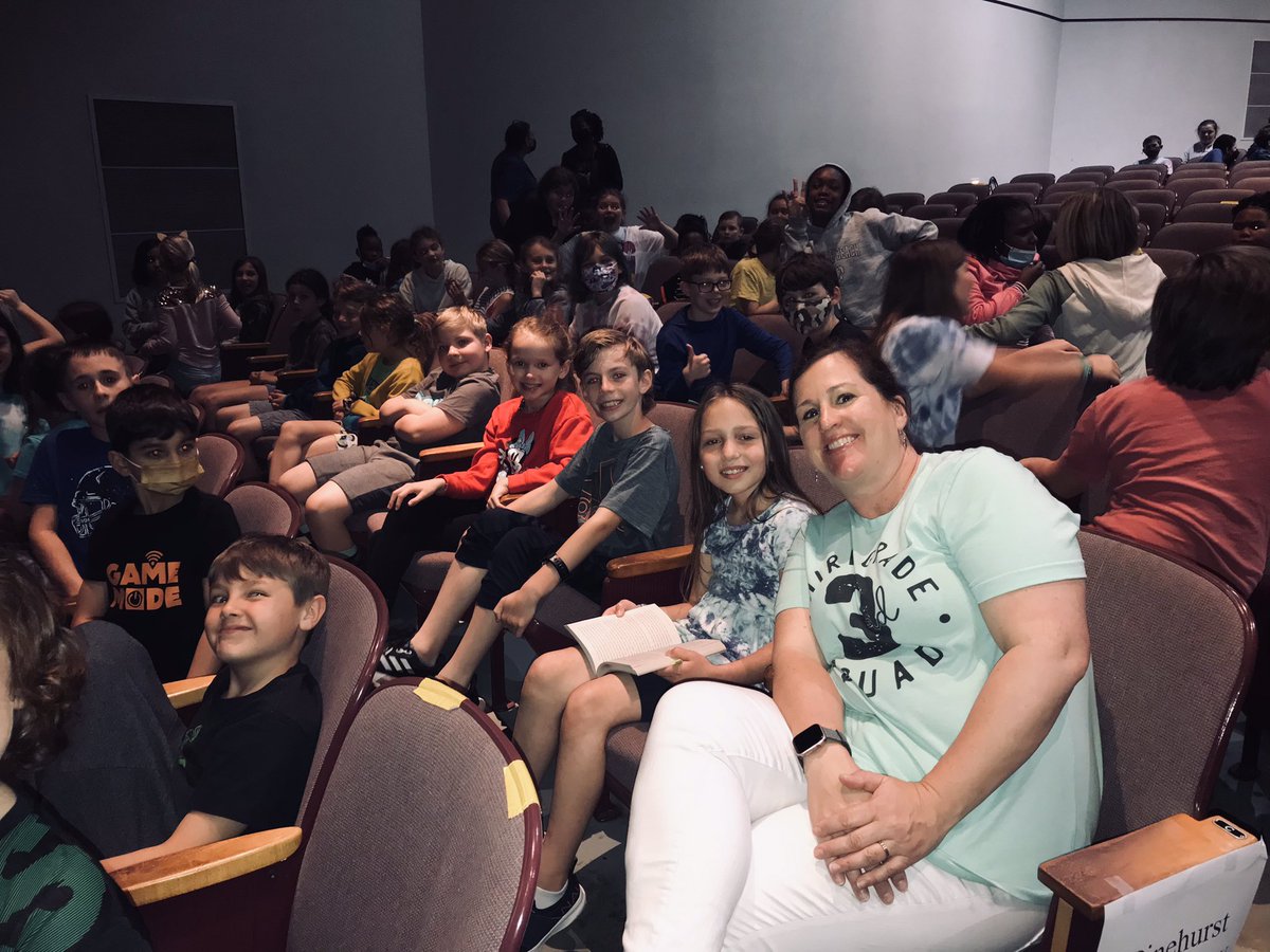 Mrs. Keri Crowl tweet media