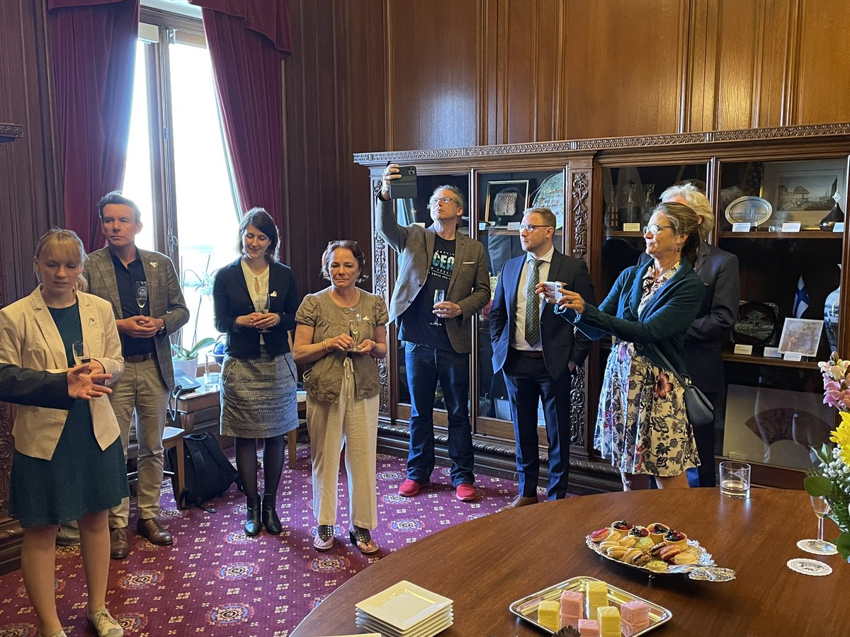 <a href="/stadt_kiel/">Landeshaupstadt Kiel</a> is back! <a href="/sfgov/">City of San Francisco</a>’s youngest sister-city is in town! A big thank you to City Hall‘s Chief of Protocol a.i. Meron Foster and Mark Chandler for a lovely reception. Welcome to City-President Hans Tovar, <a href="/UweWanger/">Uwe Wanger</a>, CEO Kiel-Marketing &amp; Till Dietsche, <a href="/meeresfilmfest/">CINEMARE Kiel</a> #kiel