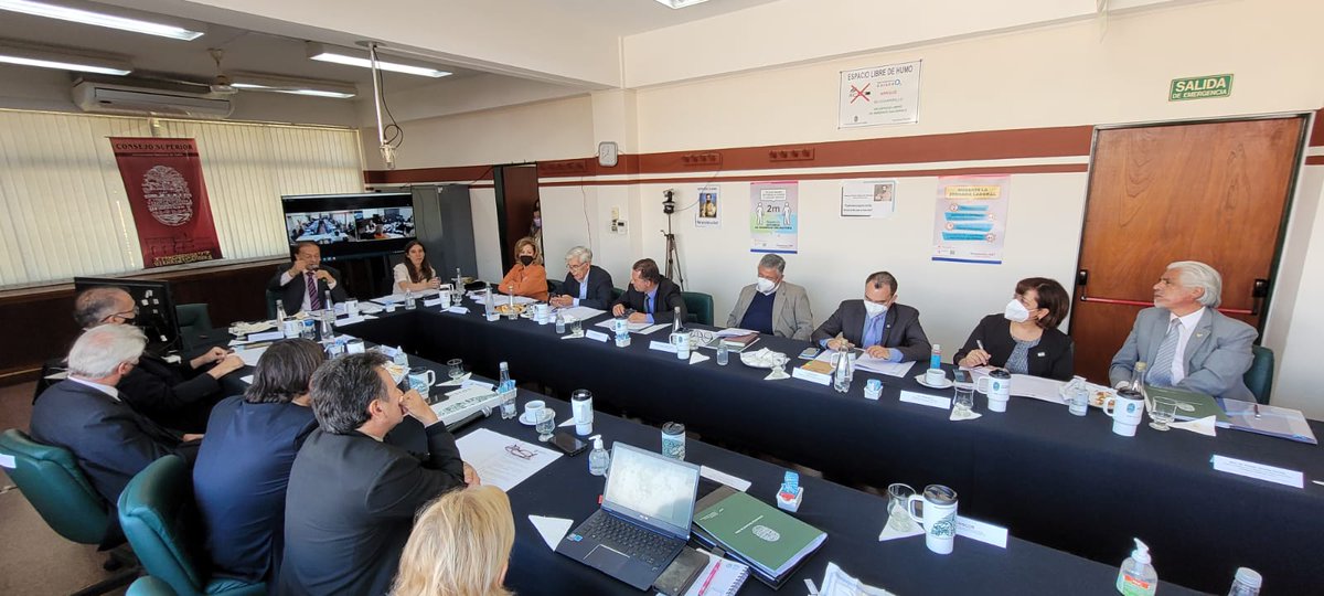 mfjimenez's tweet photo. Finalizó con importantes acuerdos la reunión del Comité Ejecutivo del #CRISCOS 🇦🇷🇧🇴🇨🇱🇵🇾🇵🇪🇪🇨 en #Salta
En mi calidad de Asesor por Bolivia, trabajaré por el posicionamiento de la red a nivel internacional. https://t.co/6tDRriRmQZ
