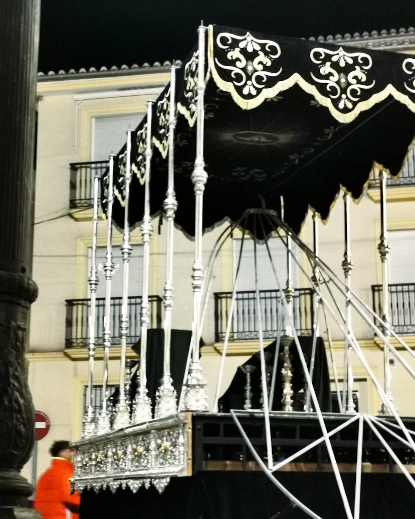 nazarenoberja's tweet photo. Todo listo para la "mudá" #NazarenoBerja #Cuaresma2022 #SemanaSanta2022 #Volvemos https://t.co/Fbh255GjAZ