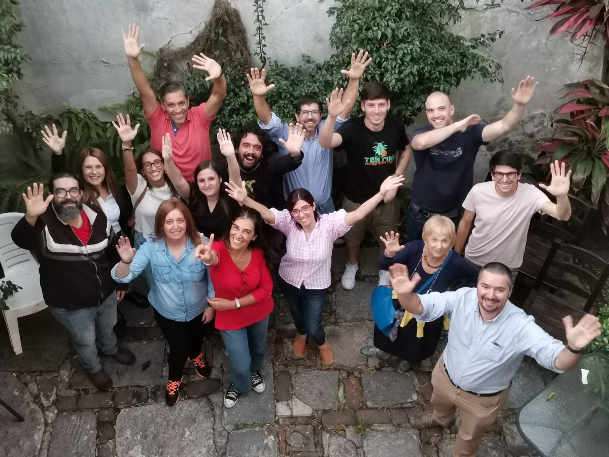 Comenzó el año lectivo, ¡con récord de estudiantes! 😀

Ayer nuestro equipo de Capacitación se reunió a reflexionar, planificar en conjunto lo que vendrá y por supuesto, ¡celebrar logros! 👏

#softwaretesting #capacitacion #testing #ces18años #expertosentesting