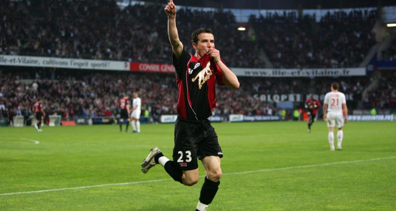 footmultiple's tweet photo. ➡ Alexander Frei, ce suisse qui aura marqué le Stade Rennais des années 2000.

Retour en thread sur le passage de l'attaquant au sein du club breton ⬇️ https://t.co/PeWDjj333o