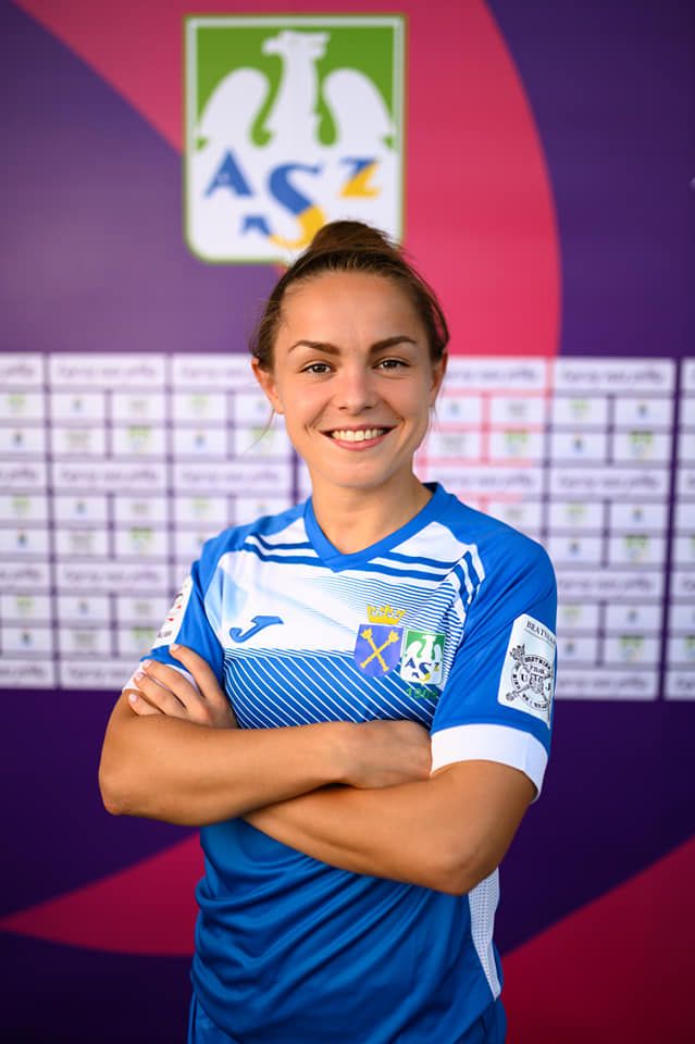 futsalpl's tweet photo. .@anna_zapala9 jest jedyną reprezentantką Polski, która ma na koncie gole zarówno w kadrze trawiastej, jak i futsalowej. https://t.co/C0wOdh8KoD