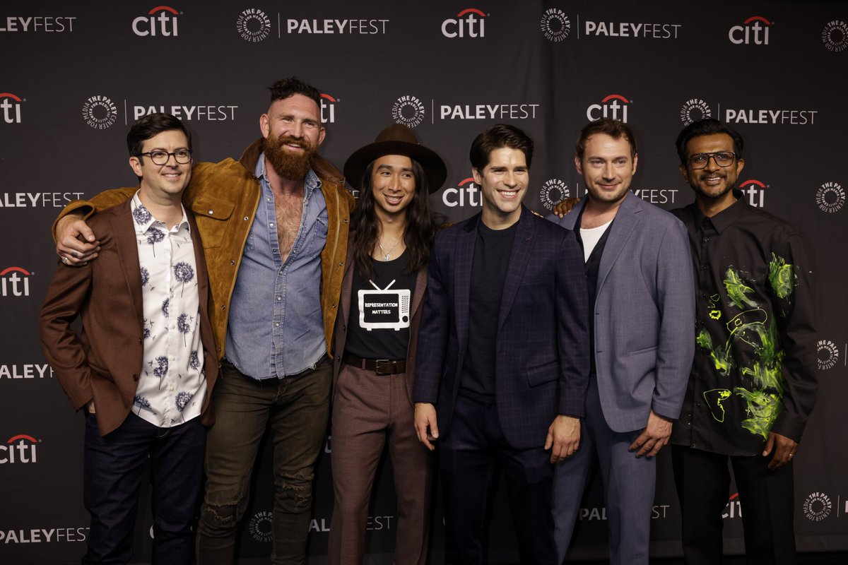 GhostsCBS's tweet photo. #GhostBros at #PaleyFest https://t.co/Pfu8SR1DEH