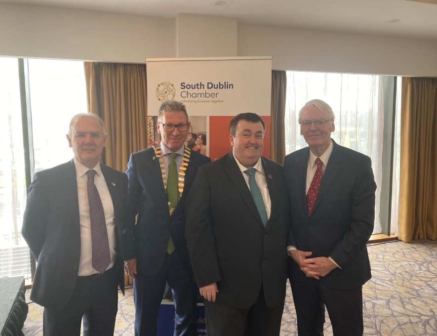 Councillor Charlie O’Connor was a guest at the South Dublin Chamber of Commerce President’s Lunch in the Maldron Hotel, Tallaght and is pictured with Peter Byrne, CEO, Eamonn Egan, President and Minister Colm Brophy, TD.